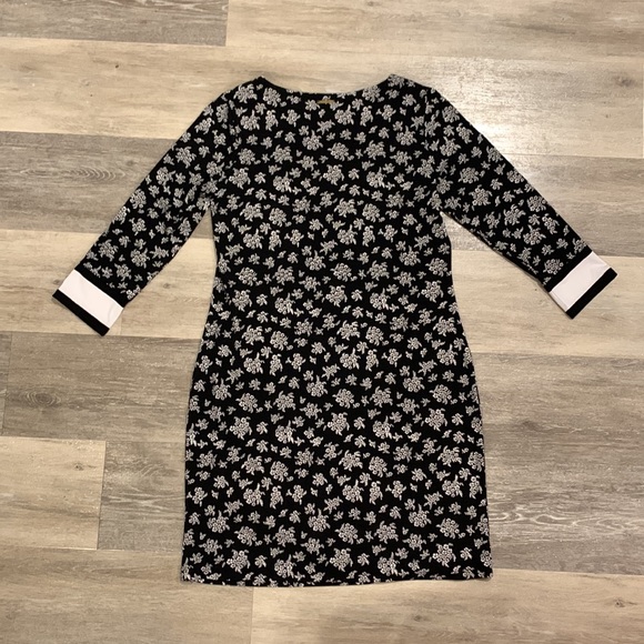 Michael Kors black and white dress size small - Picture 3 of 4